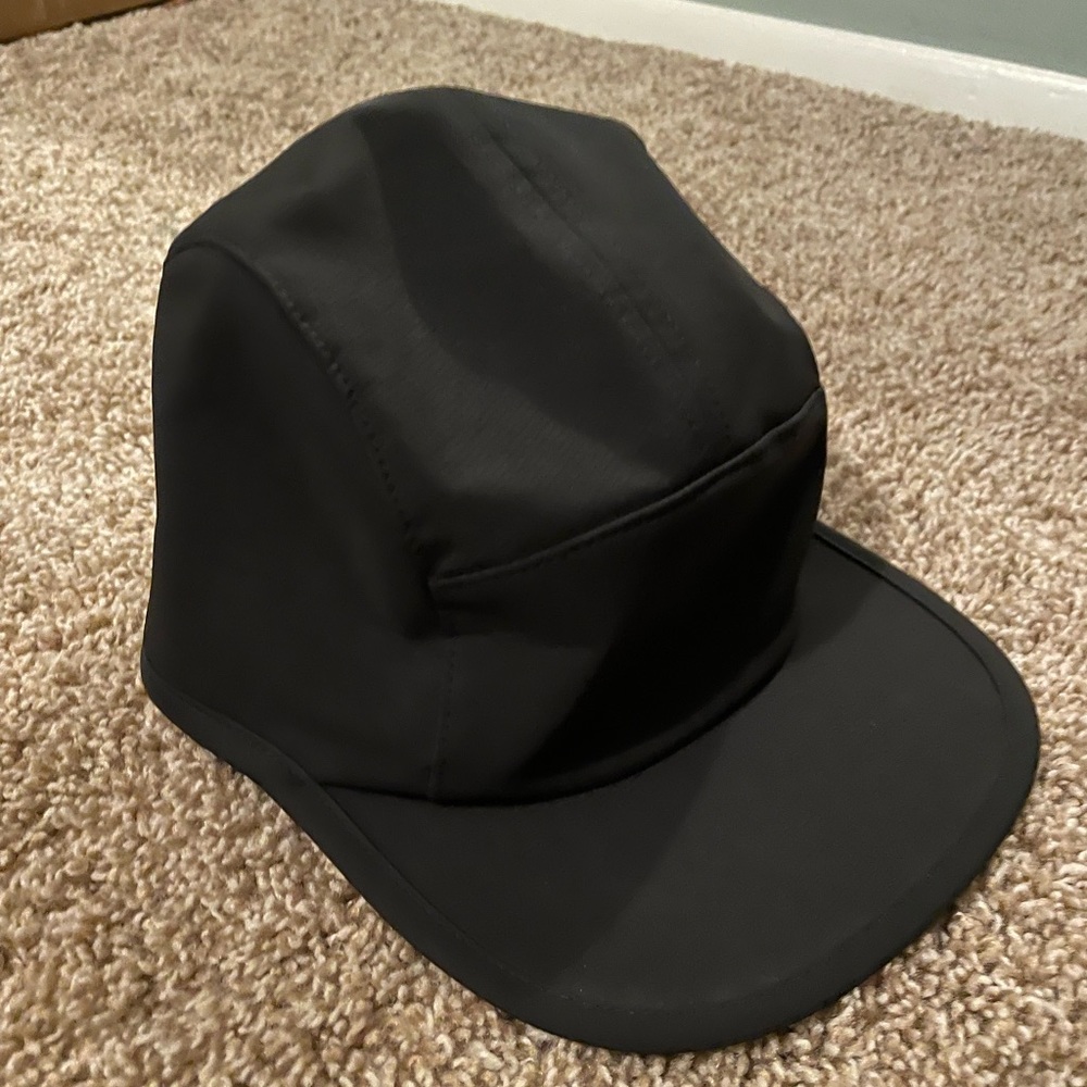 Lululemon Running Hat